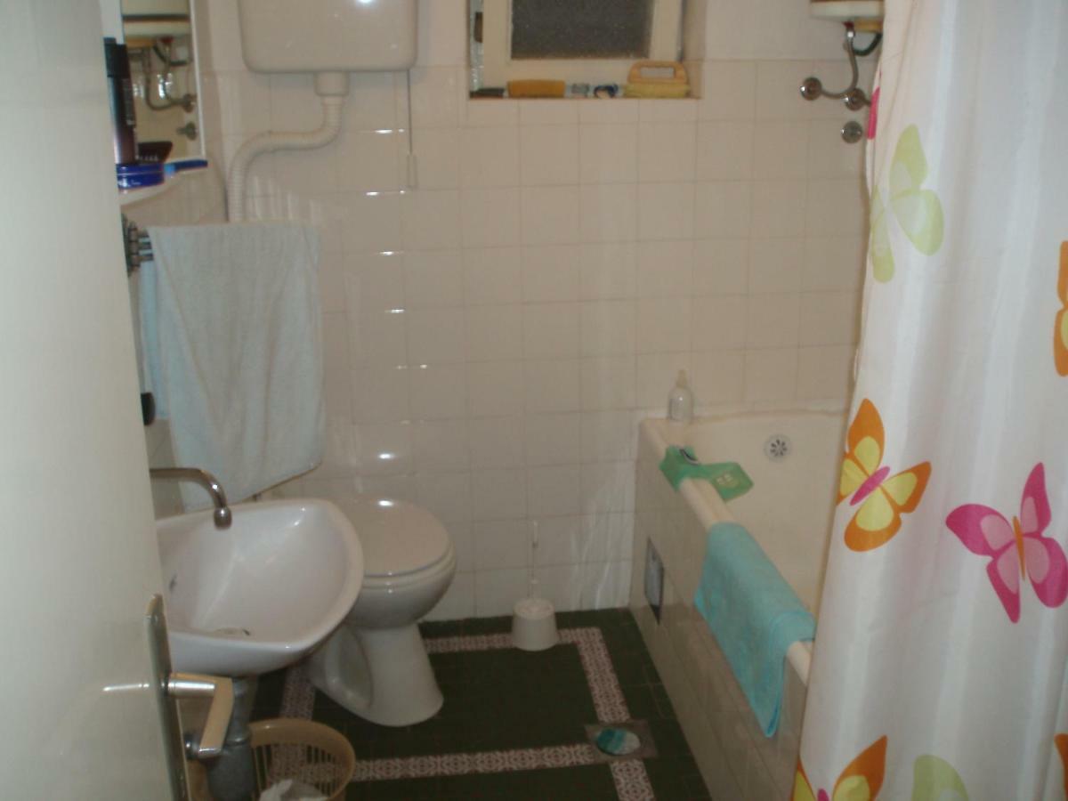 סנג' Apartment Antonija מראה חיצוני תמונה